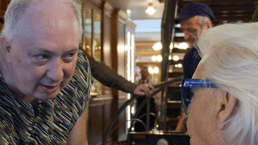 Michou à la Mascotte : Rina Sherman