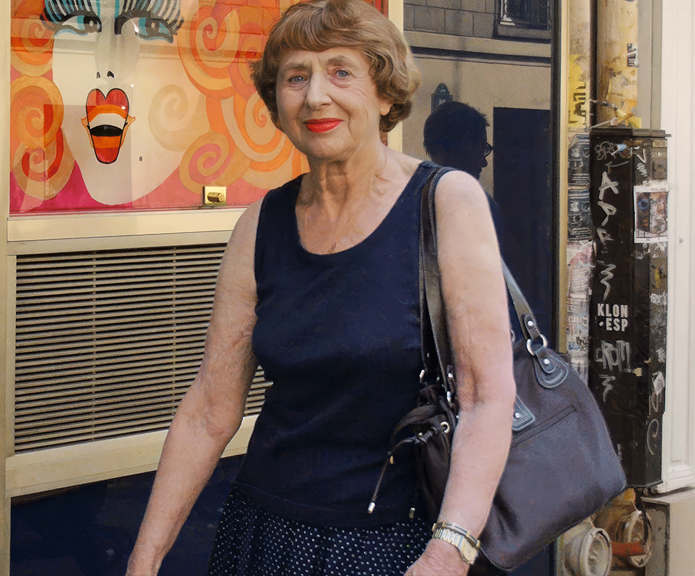 Michou, c'est moi ! le film / Rina Sherman Moments choisis du tournage du IXe déjeuner pour les personnages âgées chez Michou le15 juillet 2014 https://www.rinasherman.com/films/grands-portraits/michou-cest-moi-le-film-2013-2016/